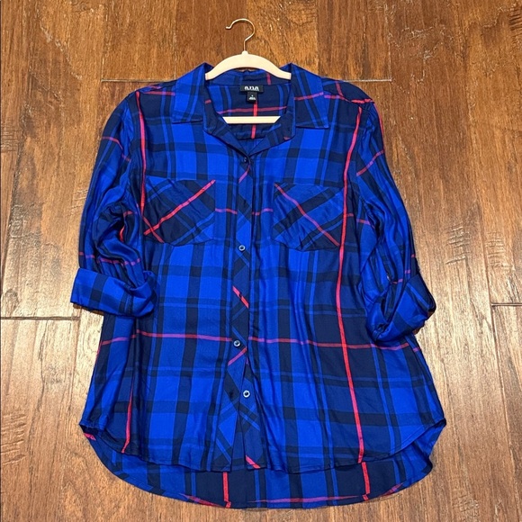 NWT! Long Sleeve Blue and Red Plaid Button-Up Shirt - Picture 1 of 9
